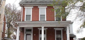 719 Walnut St, Pottstown, PA 19464