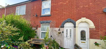 3 bed terraced house for sale