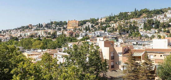 Piso en Cervantes, Granada