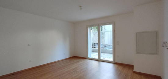 Studio  à louer, 1 pièce, 27 m², Étage 0/–