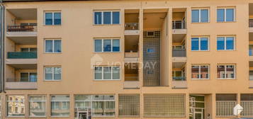 2-Zimmer-Wohnung mit Loggia und Garage in gefragter Lage in Leipzig