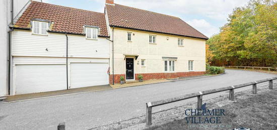 4 bedroom link detached house for sale