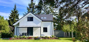 Pronájem rodinného domu 136 m², pozemek 1 076 m²