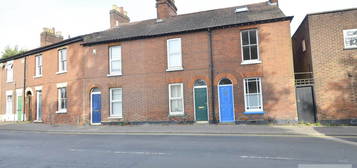 3 bed end terrace house to rent