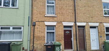 2 bed terraced house for sale