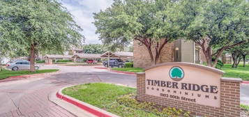 5102 80th St Apt 121, Lubbock, TX 79424