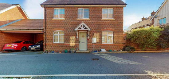 3 bedroom detached house to rent