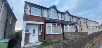 3 bed property to rent