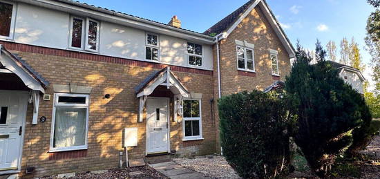 Terraced house to rent in Stilemans Wood, Cressing CM77