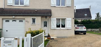 Vente maison 4 pièces 88 m²