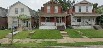 5242 Wabada Ave, Saint Louis, MO 63113