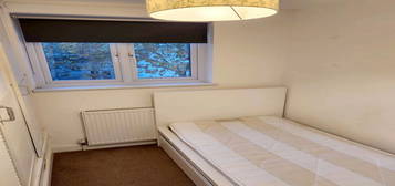 Room to rent in Penderyn Way, Carleton Road, London N7