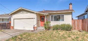 16642 Selby Dr, San Leandro, CA 94578