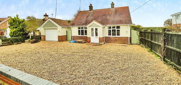 3 bedroom detached bungalow