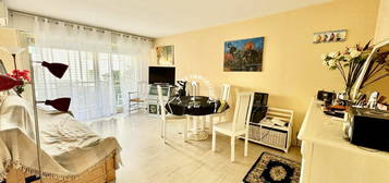 A VENDRE : T3 Antibes - 65m2 - Balcon