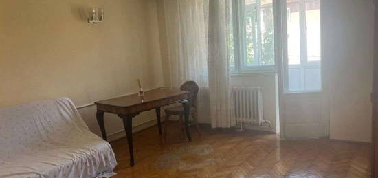 Apartament  2 camere Tudor Vladimirescu , 52 metri, etaj 2 Cod:155549