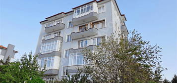 PUSULA EMLAK GAYRİMENKUL'DEN 130M2 SATILIK 3+1 DAİRE