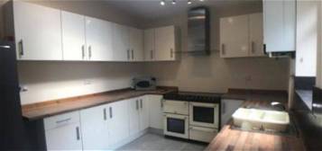 Semi-detached house to rent in Albert Grove, Nottingham NG7