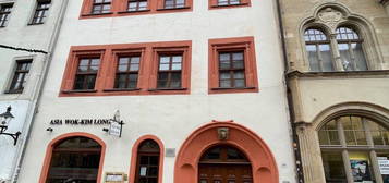 3 Raumwohnung im historischen Hilligerhaus mit Altbaucharme  mit Ankleidezimmer, Abstellkammer Stellplatz