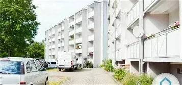 2-Zimmer-Wohnung in Stadtnähe mit Balkon im EG!
