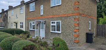 4 bed terraced house to rent