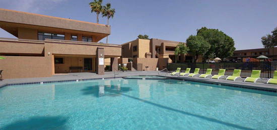 Avalon Hills, Phoenix, AZ 85053