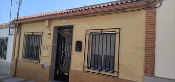 Casa o chalet en venta en Calle Alameda, Mora