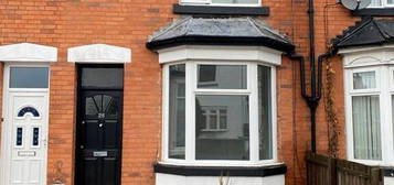 2 bedroom terraced house