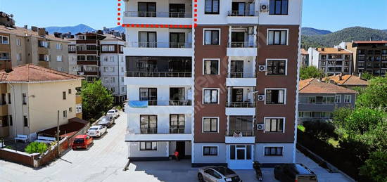 LEVENT EMLAKTAN DENİZ MANZARALI SATILIK 2+1 DAİRE