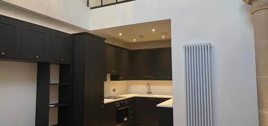 2 bed flat to rent