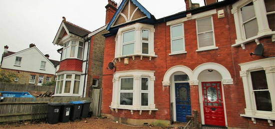 3 bedroom semi-detached house