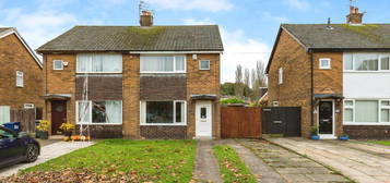 2 bedroom semi-detached house for sale