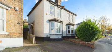 2 bedroom semi-detached house for sale