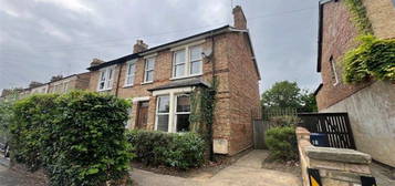 5 bedroom semi-detached house