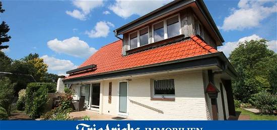 Modernes Wochenendhaus mit Terrasse & Carport in idyllischer Lage am Badesee in Westerstede-Karlshof