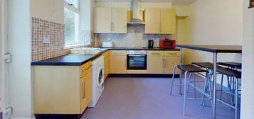 6 bed shared accommodation to rent