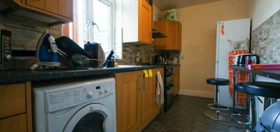 3 bedroom terraced house