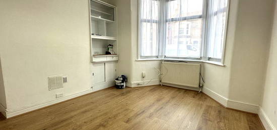 Terraced house to rent in Bury Street, London N9