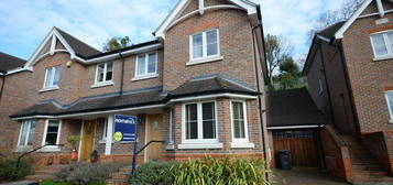 4 bedroom semi-detached house