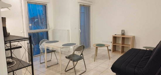 Studio meublé 27m2 a 15 min de Tours et Amboise