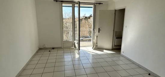 Location appartement 3 pièces 55 m²