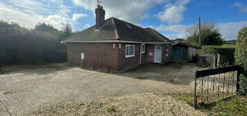 4 bedroom detached bungalow for sale