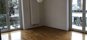 90 m2 Wohnung mit Garten in Zweifamilienhaus, Auberg