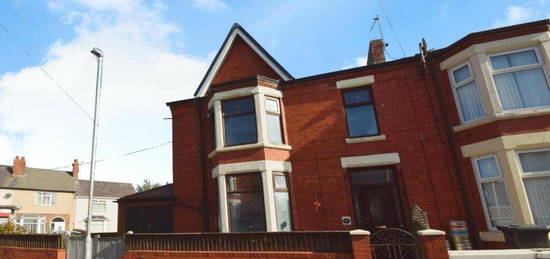 4 bedroom end of terrace house for sale