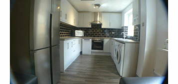 6 bedroom terraced house for sale