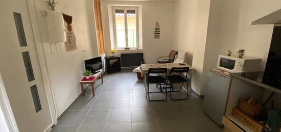 Appartement Les Mees 3 pièce(s) 45 m2