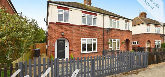 3 bedroom semi-detached house to rent