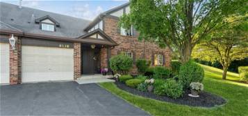 6138 Willowhill Rd Unit B, Willowbrook, IL 60527