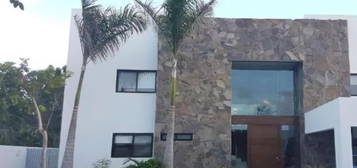 Casa en Venta en Lagos del Sol