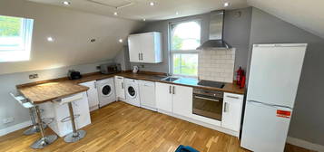 Duplex to rent in The Hollies, Third Avenue, Nottingham NG7